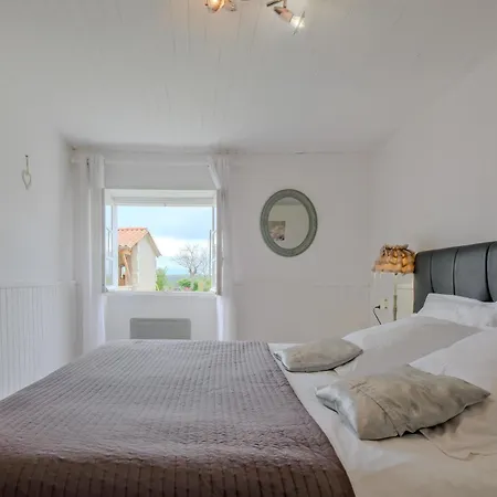Holiday home Le Moutat-chez Georges